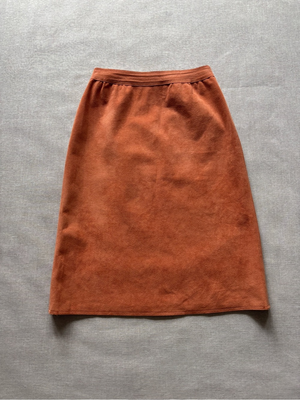 Coral coquette elegant acedemia work vintage office skirt.